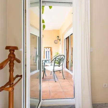 Playa De Alamos-playamar Malaga. *